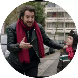 Battle of the Classes - 2019 ‧ Drama/Comedy-drama ‧ 1h 44m