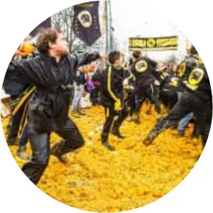 Battle of the Oranges - 