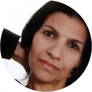 Baya Belal - Actress