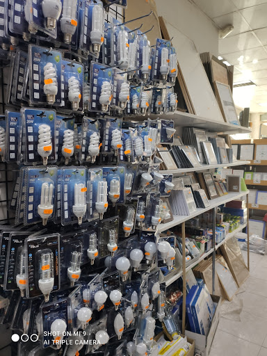 BAZAR EURO - Bazar in Madrid, Spain