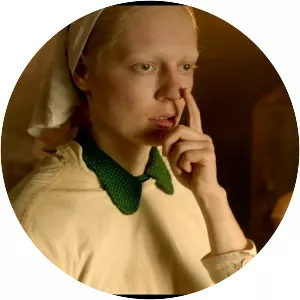 Beanpole - 2019 ‧ Drama/Historical period drama ‧ 2h 19m