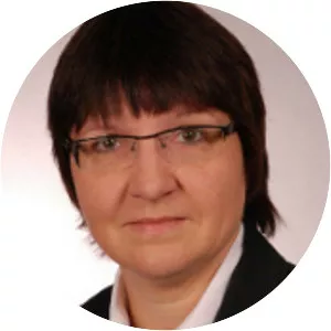 Beate Brand-Saberi - Author