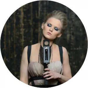 Beāte Zviedre - Singer