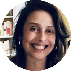 Beatriz Armendáriz de Aghion