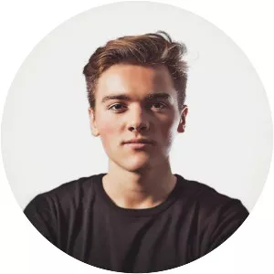 Beau Collins - Musical artist