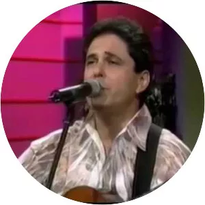 Bebo Cardenas - Singer