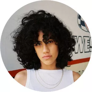 Becca Hatch - Musician