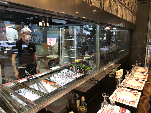 Bedri Usta Suadiye - Restaurant