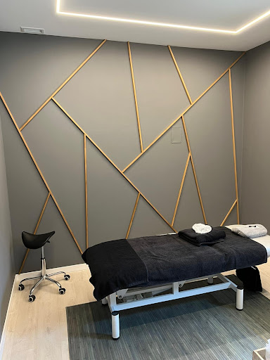 Beganur Massages - Masajes en Santiago de Compostela - Massage therapist in Santiago, Spain