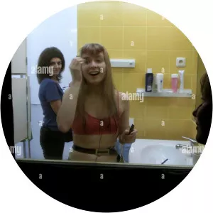 Behind the Glass - 2008 ‧ Drama ‧ 1h 20m