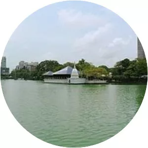 Beira Lake - Lake in Sri Lanka