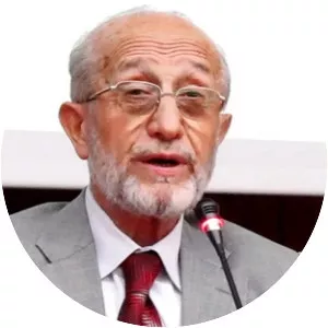 Bekir Topaloğlu