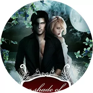 Bella Forrest photograph