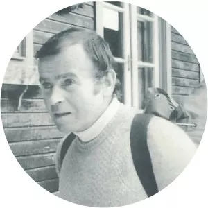 Belo Kapolka - Writer