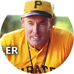 Benched - 2018 ‧ Drama/Sport ‧ 1h 50m