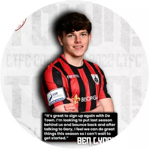 Benjamin Lynch - Football player