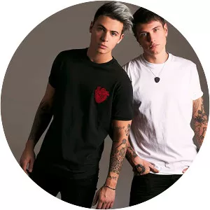 Benji & Fede - Musical group