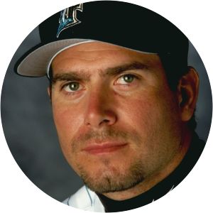 Benji Gil - Baseball player