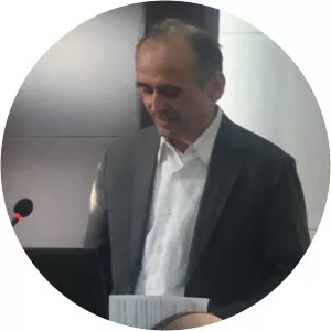 Benno Wagner - Author