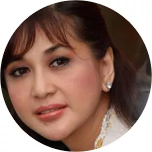 Benny Bintang Laksana - Paramitha Rusady's brother