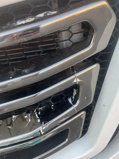 Bennys Lackering I Stockholmb AB - Truck repair shop in Huddinge, Sweden