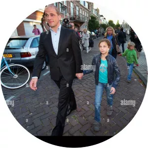 Benthe Samsom photograph