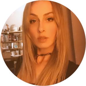 Berna Kanat photograph