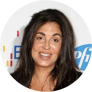 Bernadette Robi - Actor ‧ Sugar Ray Leonard's wife