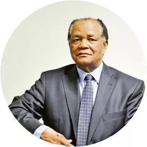 Bernard Ngoepe