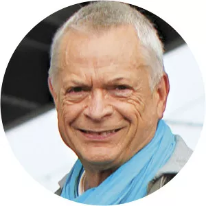 Bernard Pichon - Journalist