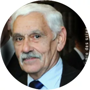 Bernard Raveau