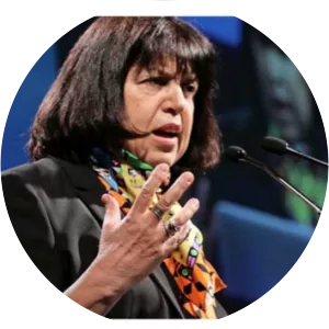 Bernardita Méndez Velasco - Francisca Valenzuela's mother