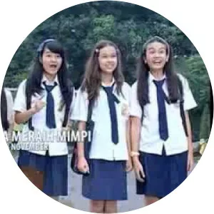 Bersama Meraih Mimpi