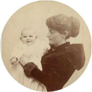 Bertha Monash photograph
