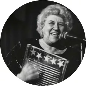 Beryl Bryden - Singer