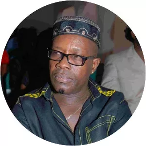 Bessa Simons - Musical artist