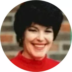 Bethany Campbell - American writer