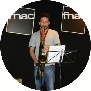 Beto Kobayashi - Musical artist