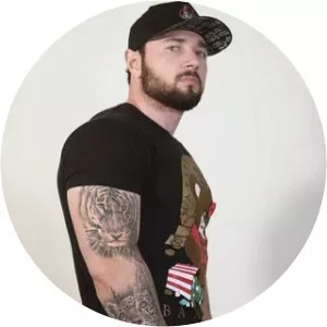 Beto Sierra - Musical artist