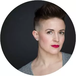 Betsy Struxness - Actress