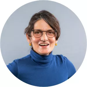 Bettina Roesken-Winter - Author