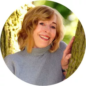 Betty Houchin Winfield