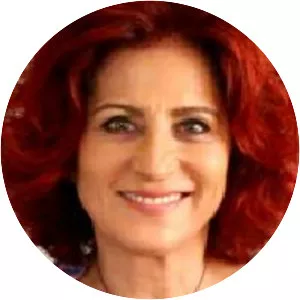 Betül Arım