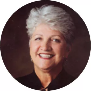 Bev Cobain photograph