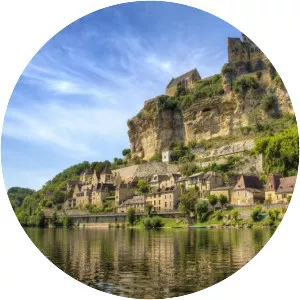 Beynac-et-Cazenac - Village in France