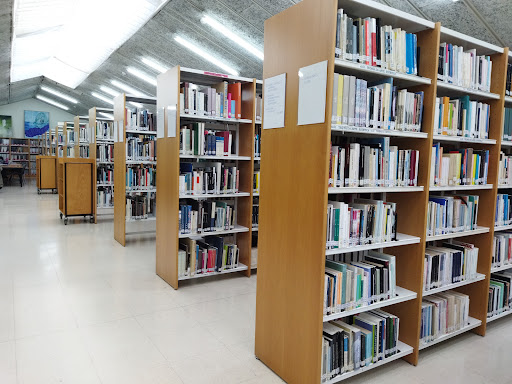 Biblioteca de Belas Artes - Universidade de Vigo - University library in Pontevedra, Spain