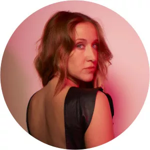 Bicer, Elif - Musical artist