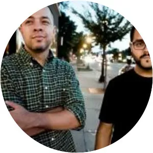 Big Quarters - Musical group