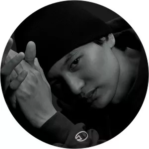 BigSantaClassic Musician - Musician