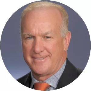 Bill Cubit - American football coach